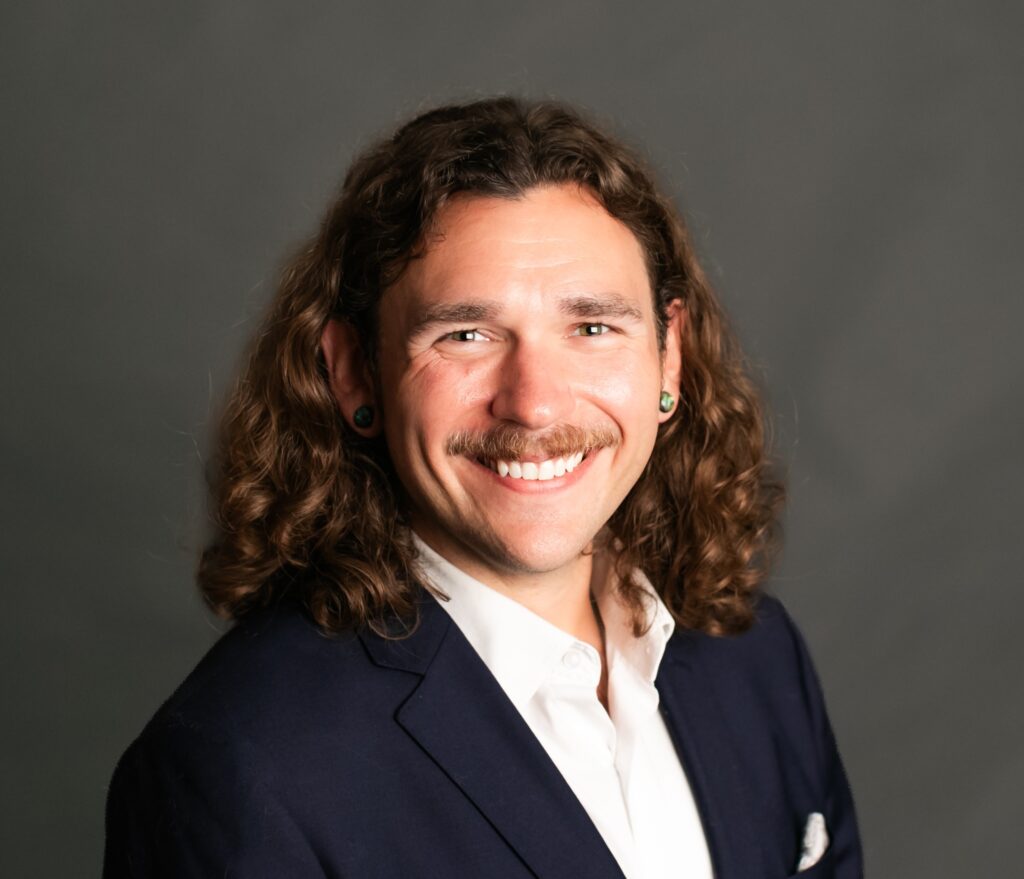 Chris La Jolla headshot cropped 1.1