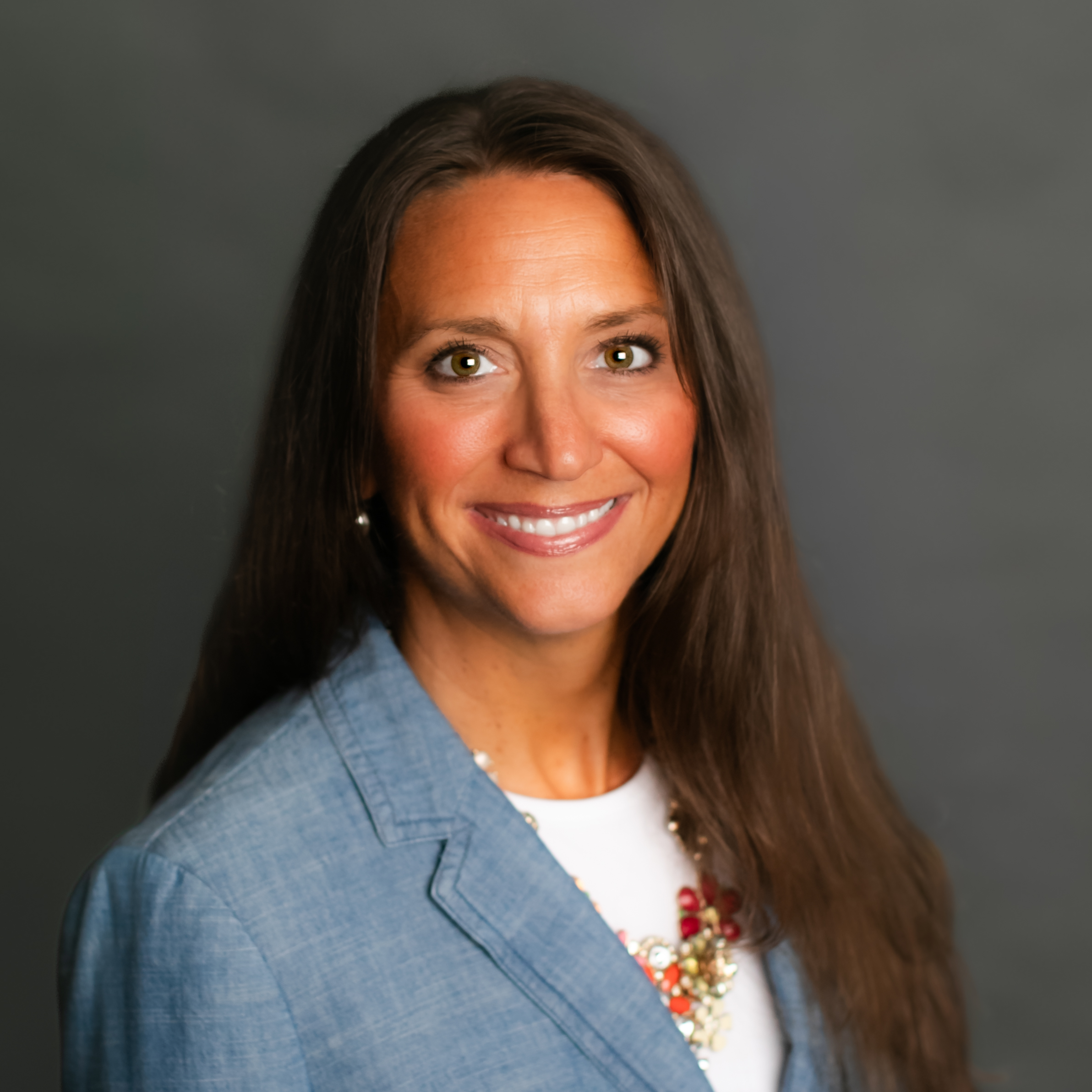 Kathy Kunz DSA headshot 2